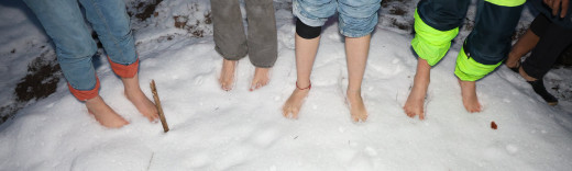 füße im schnee